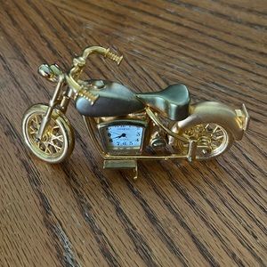 Geneva motorcycle clock